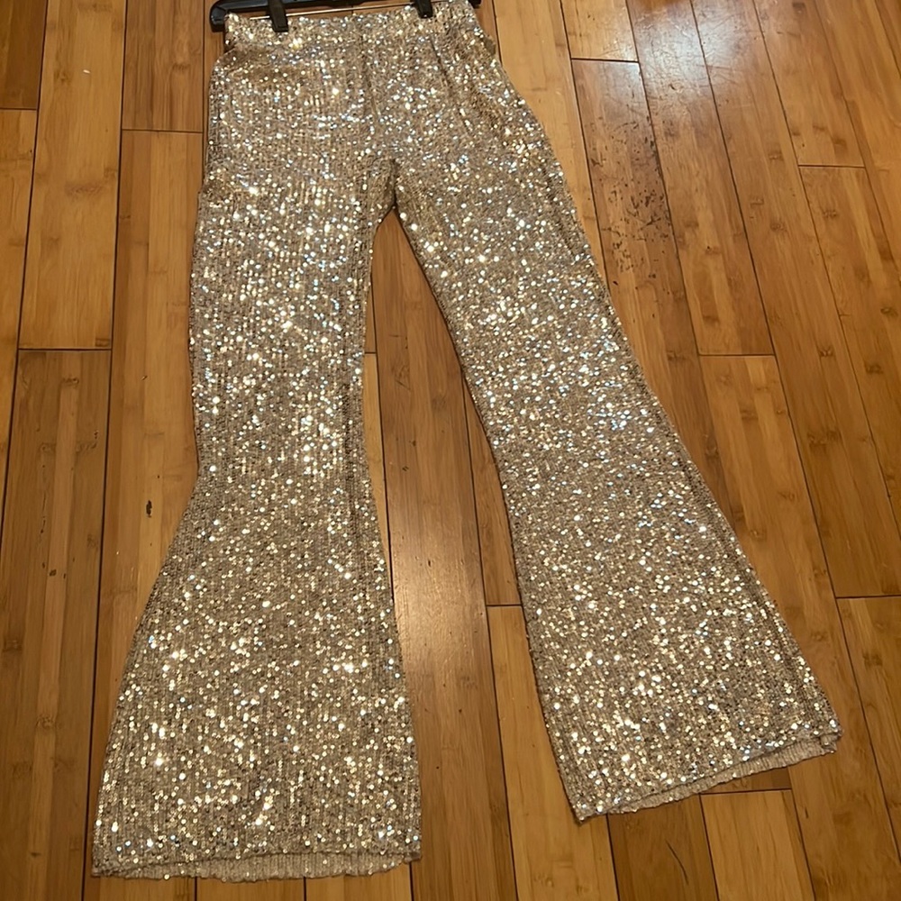 Forever 21 Silver sequined pants